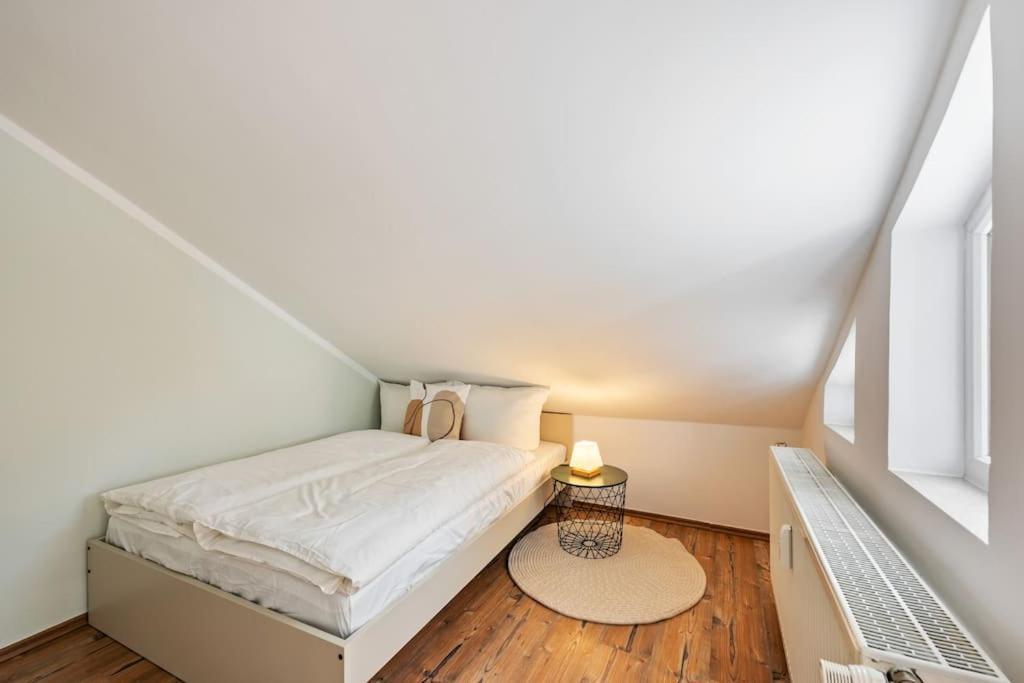 Traumhafte Mit Neckarblick Neckarsteinach