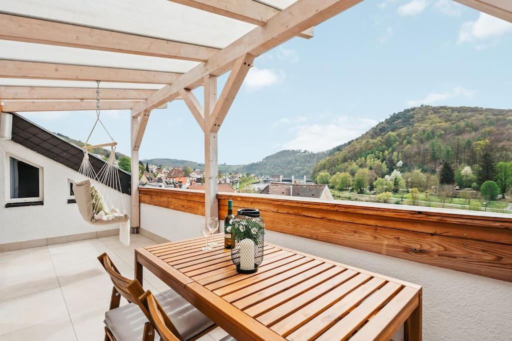 Traumhafte Mit Neckarblick Apartment Neckarsteinach